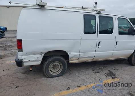 2007 Ford E-250 Commercial/Recreational z USA, uszkodzony, nr VIN 1FTNE24W57DB27377